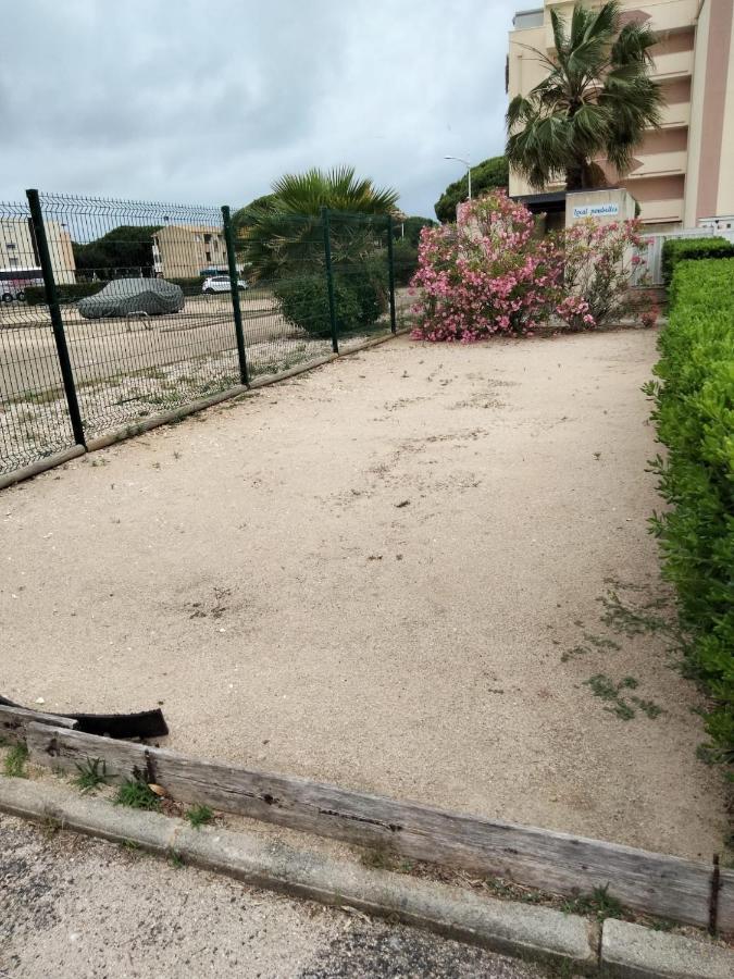 Let'S Grau Plage Le Grau-du-Roi Buitenkant foto